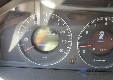 2010 Volvo Xc60 3.2 z USA, uszkodzony, nr VIN YV4960DL4A2101376